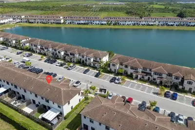 10085 SW 228th Ter, Miami: photo 1 of 60