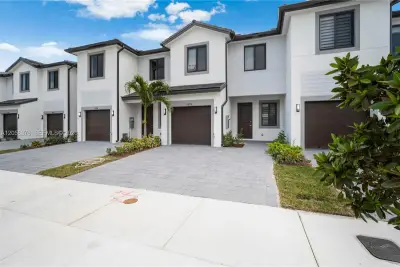 18978 SW 345th Ter, Homestead: photo 1 of 31