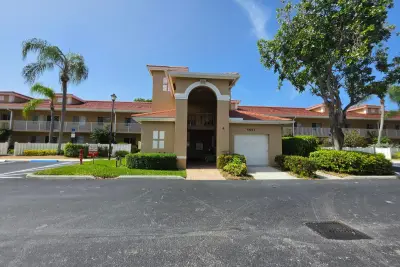 5951 Regal Glen Dr #104, Boynton Beach: photo 1 of 30