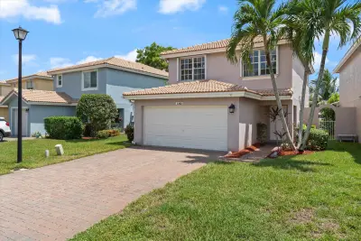 3392 Bollard Rd, West Palm Beach: photo 1 of 42
