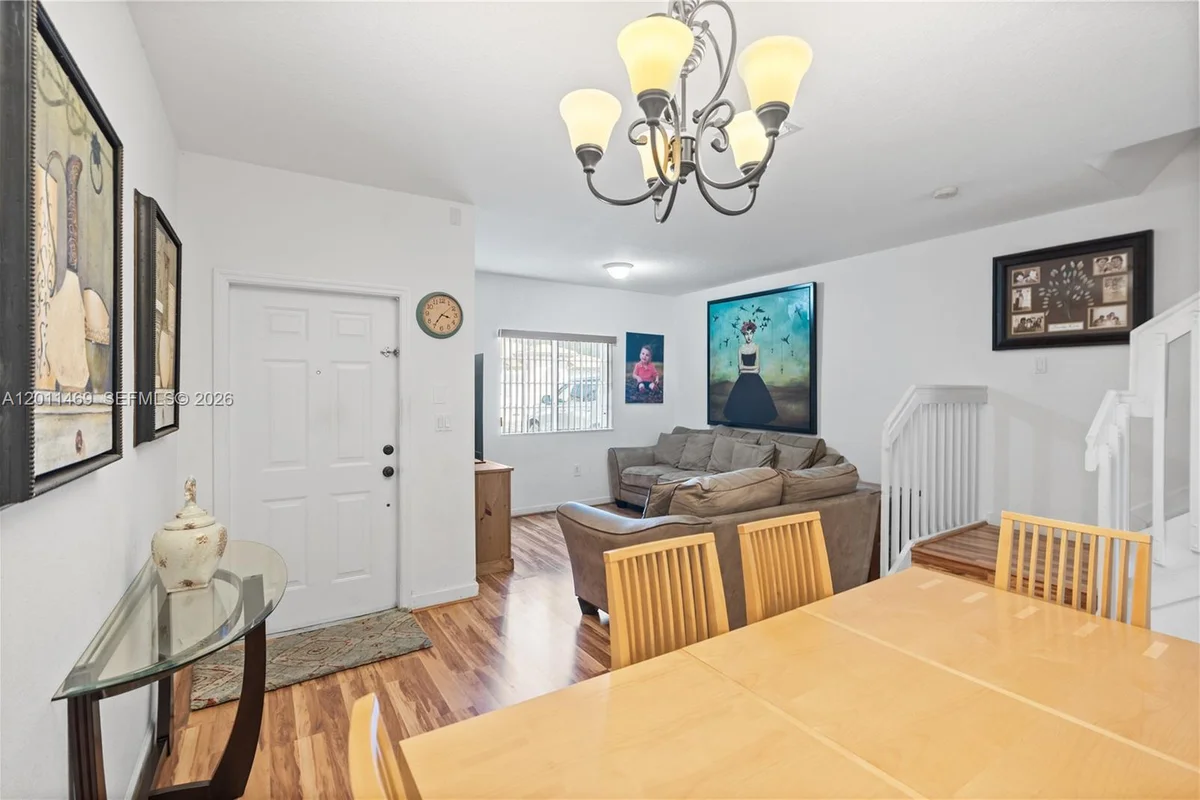 8430 SW 150th Ave #2, Miami: photo 1 of 32