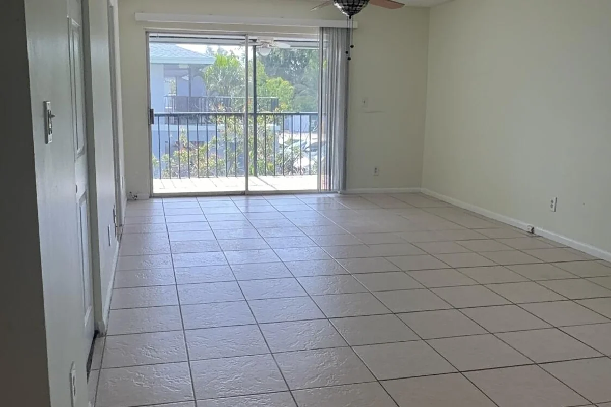 905 Southridge Rd #204a, Delray Beach: photo 1 of 11