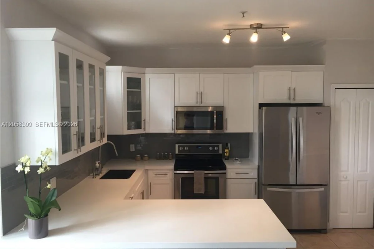 4381 SW 160th Ave #105, Miramar: photo 1 of 9