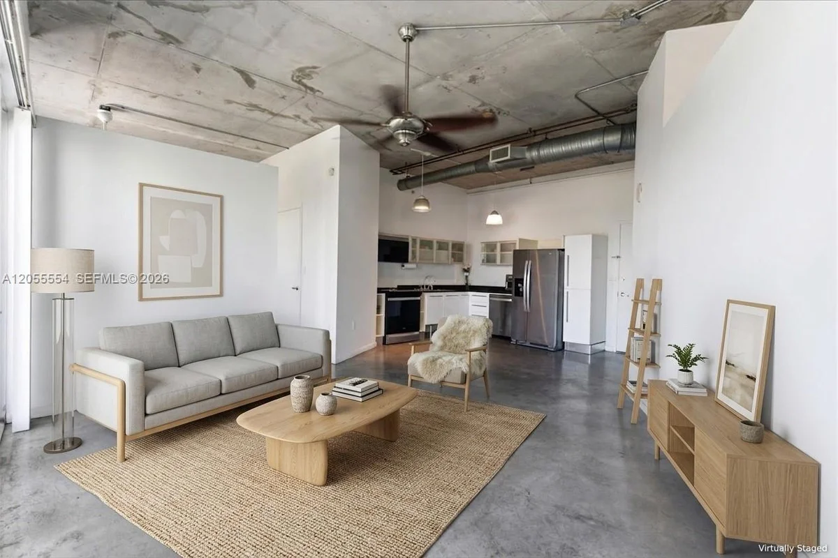 10 S River Dr #806, Miami: photo 1 of 18