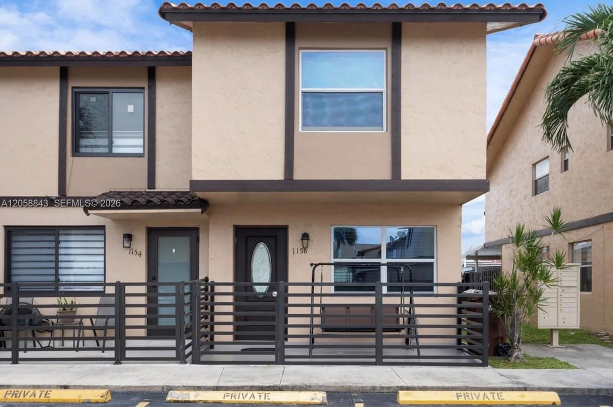 1158 W 41st St #87, Hialeah: photo 1 of 16