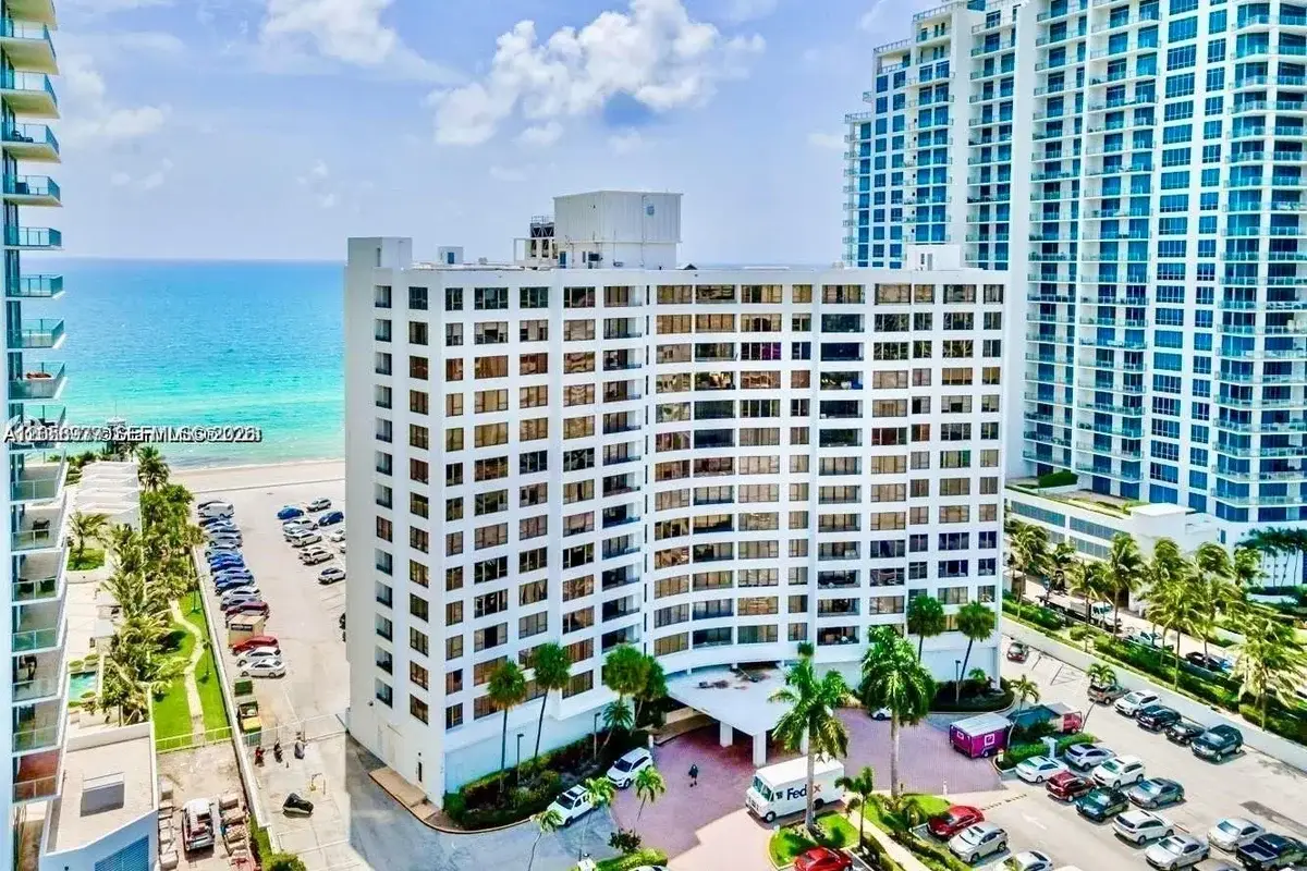 3505 S Ocean Dr #911, Hollywood: photo 1 of 6