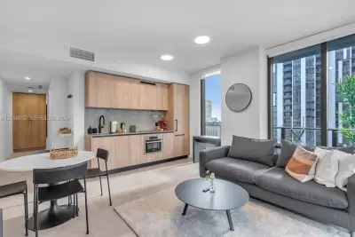 121 NE 5th St #2708, Miami: photo 1 of 1