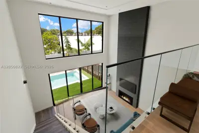 420 NE 62nd St #A, Miami: photo 1 of 23
