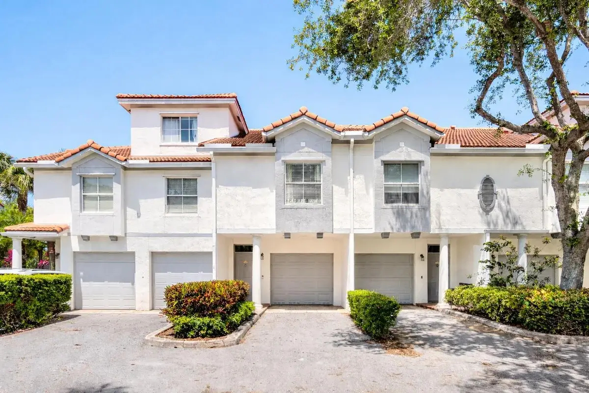 2044 Alta Meadows Ln #1807, Delray Beach: photo 1 of 17