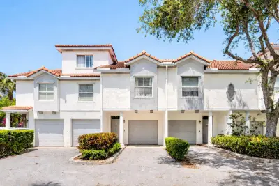 2044 Alta Meadows Ln #1807, Delray Beach: photo 1 of 17