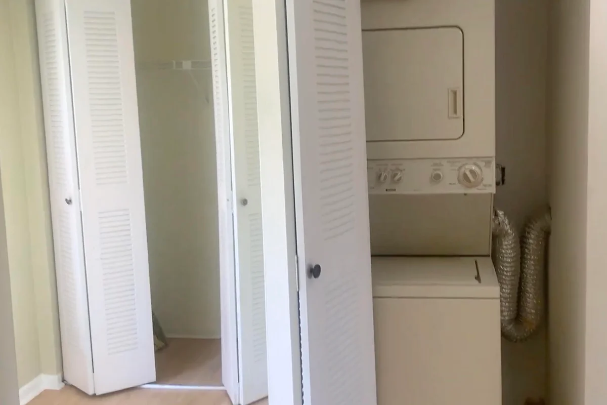 5200 NW 31st Ave #143, Fort Lauderdale: photo 1 of 27
