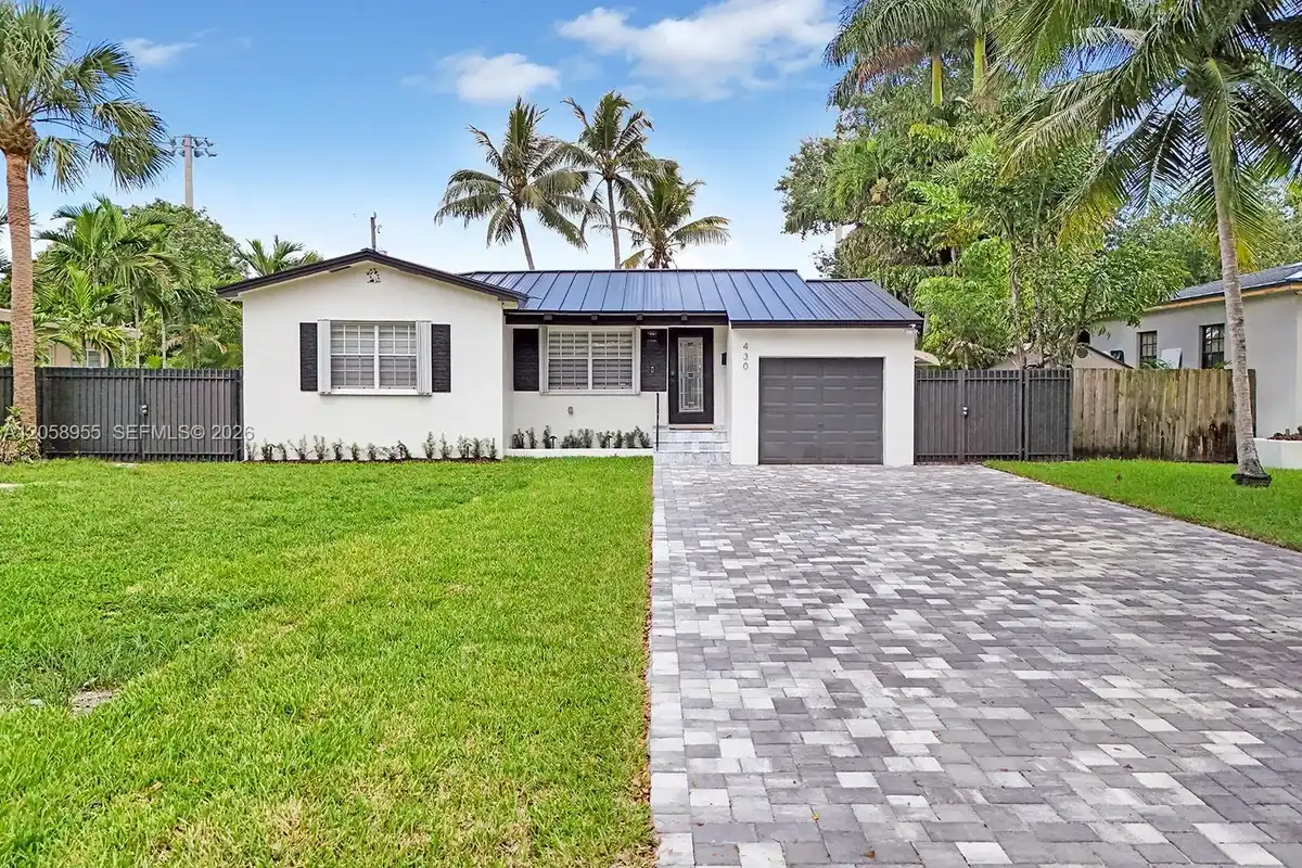 430 Forrest Dr, Miami Springs: photo 1 of 27