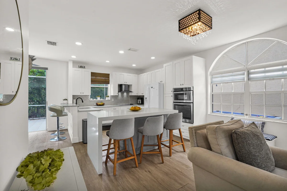 527 NW 87th Ln, Coral Springs: photo 1 of 48
