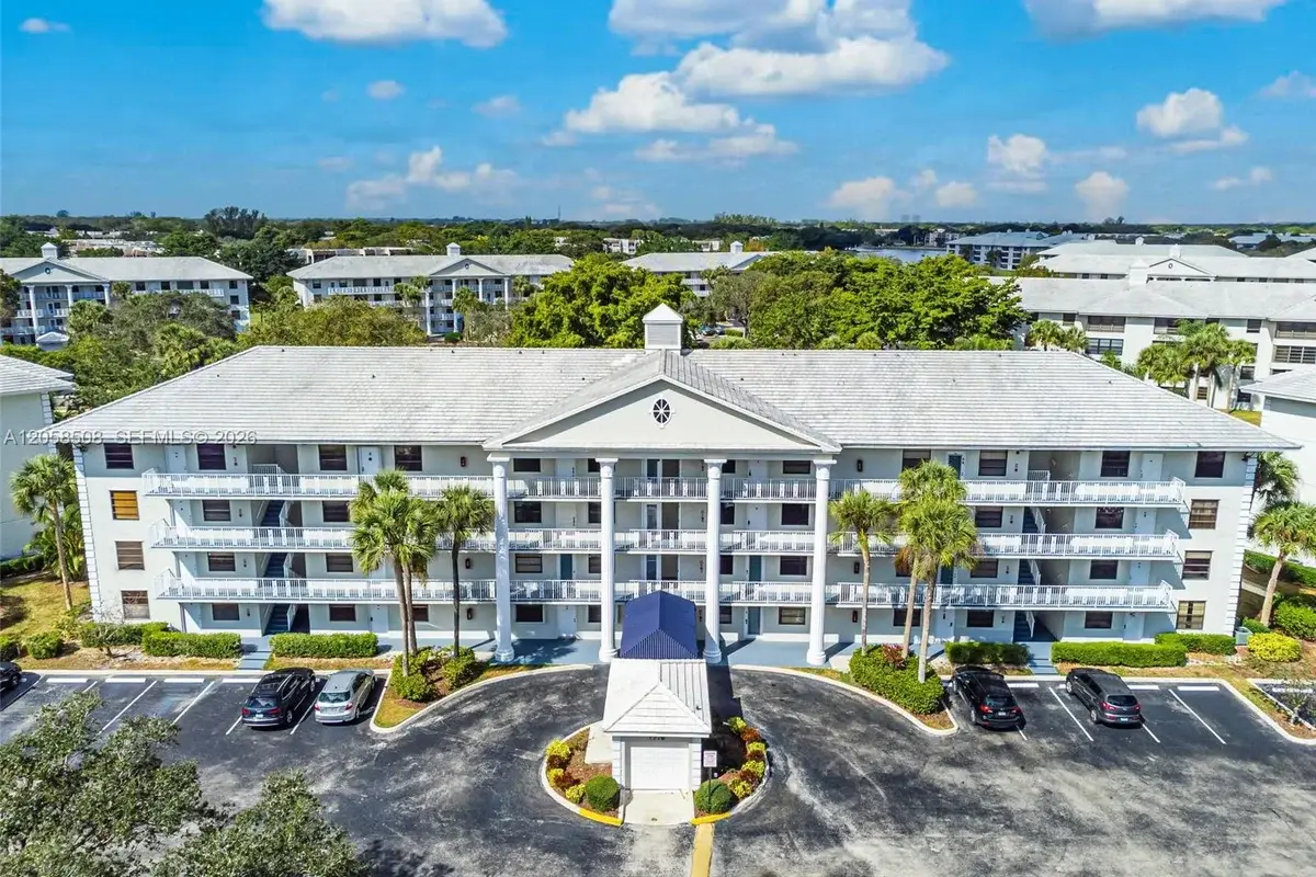 1719 Whitehall Dr #304, Davie: photo 1 of 41
