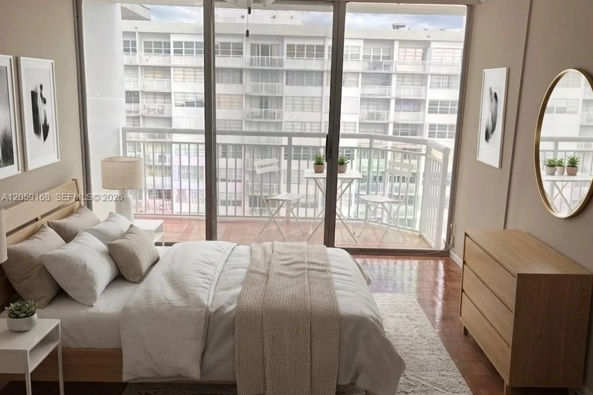 18051 Biscayne Blvd #1905, Aventura: photo 1 of 14