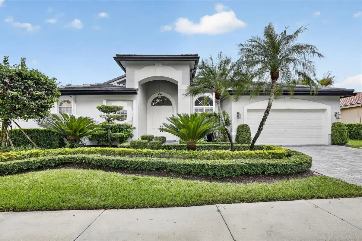 1164 Ginger Cir, Weston: photo 1 of 67