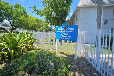 17255 SW 95th Ave #211, Palmetto Bay: photo 1 of 12