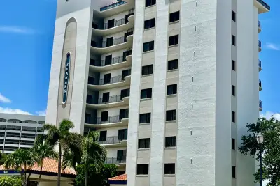 370 Golfview Rd #302, North Palm Beach: photo 1 of 42
