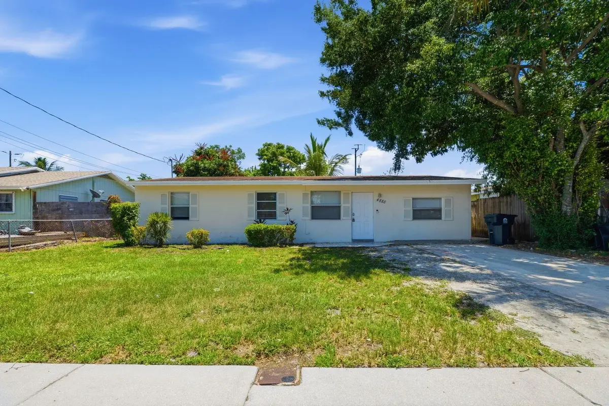 4888 Prince Dr, Palm Springs: photo 1 of 30