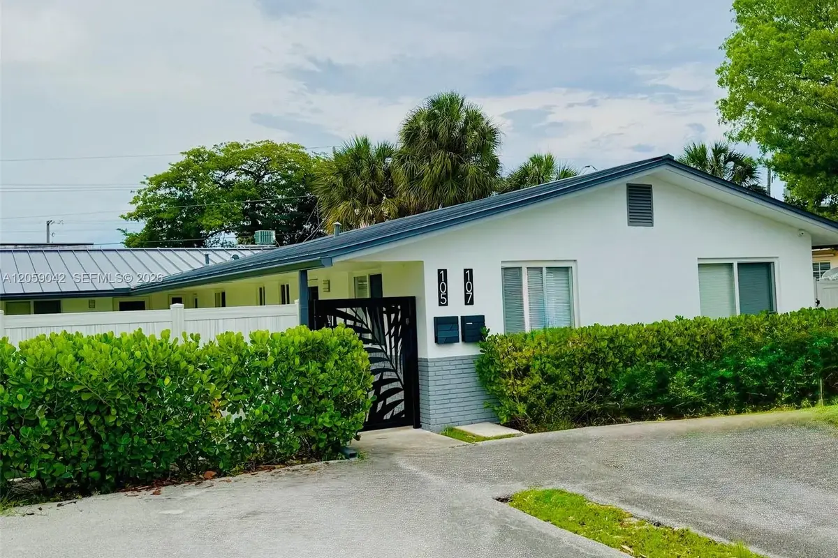 105-107 NE 30th Ct, Wilton Manors: photo 1 of 30