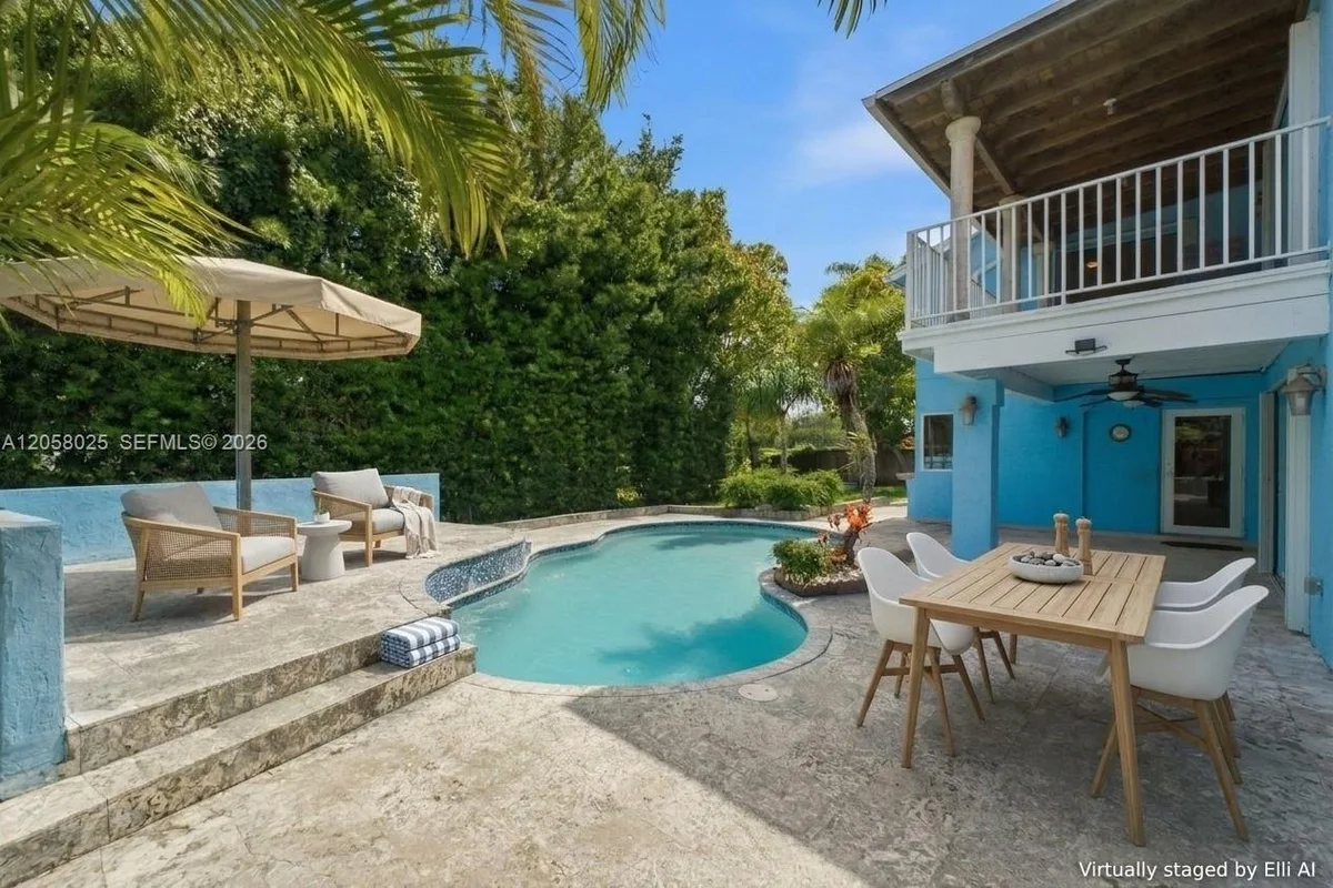 12765 SW 110th Ter, Miami: photo 1 of 47