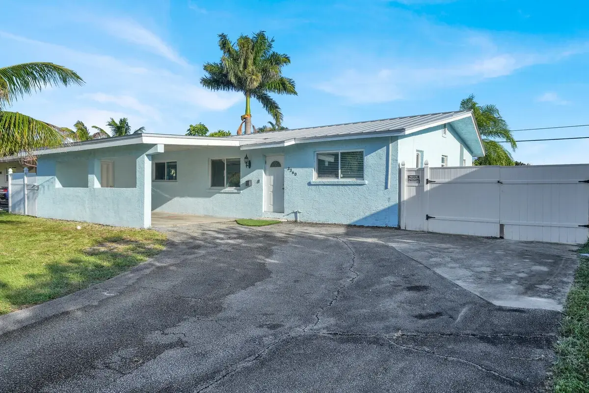 3360 Florida Blvd, Palm Beach Gardens: photo 1 of 32