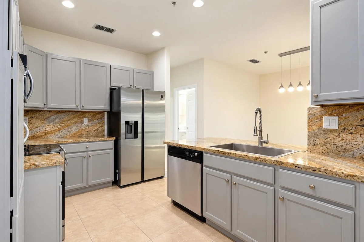 2851 W Prospect Rd #305, Tamarac: photo 1 of 29