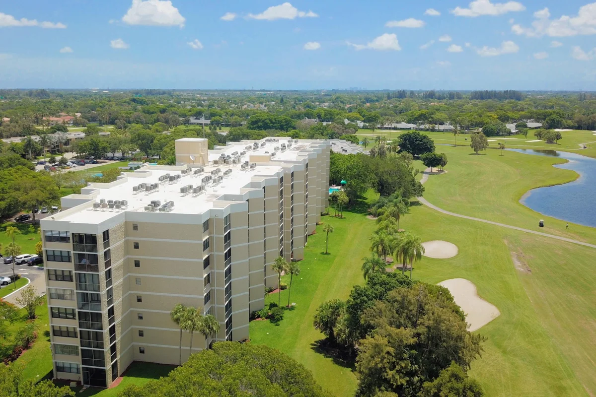 16300 Golf Club Rd #613, Weston: photo 1 of 12