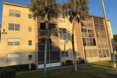 1820 SW 81st Ave #3107, North Lauderdale: photo 1 of 25