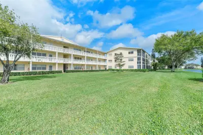 358 Dorset I, Boca Raton: photo 1 of 12