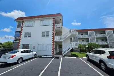 1490 NW 43rd Ave #301, Lauderhill: photo 1 of 20