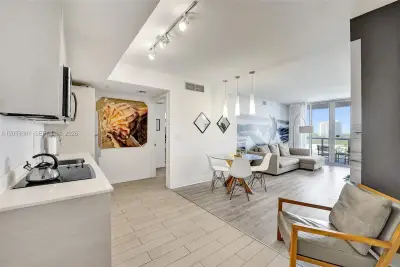 2602 E Hallandale Beach Blvd #R906, Hallandale Beach: photo 1 of 93
