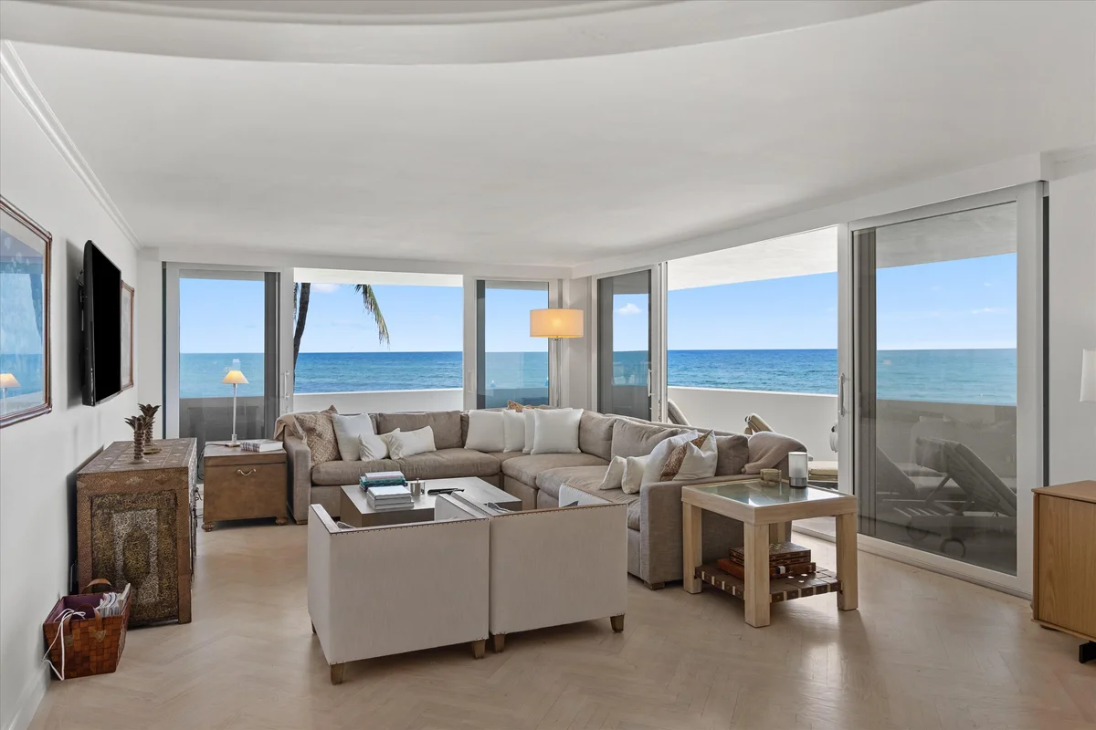 100 Sunrise Ave #212, Palm Beach: photo 1 of 30