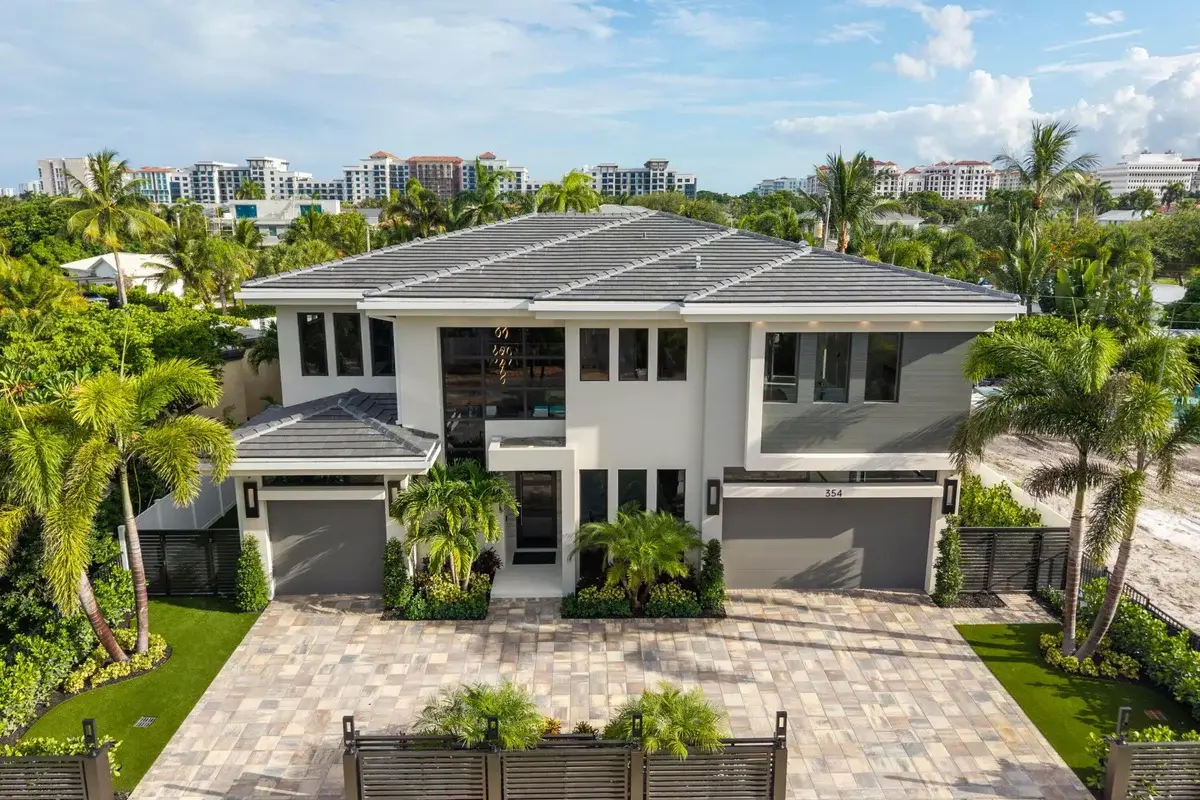 255 NE 3rd St, Boca Raton: photo 1 of 41