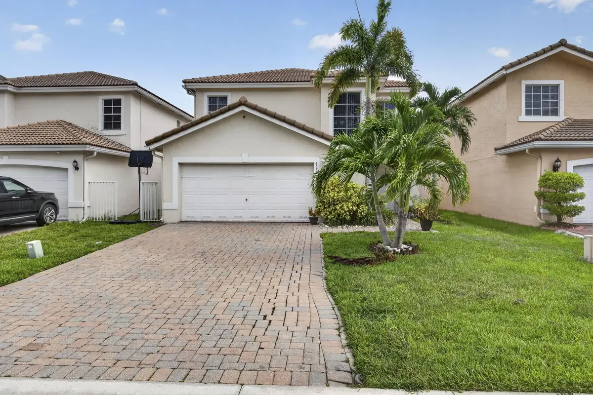 6021 Adriatic Way, West Palm Beach: photo 1 of 1