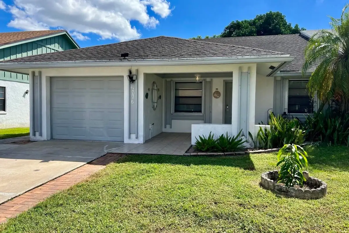 12026 Suellen Cir, Wellington: photo 1 of 5
