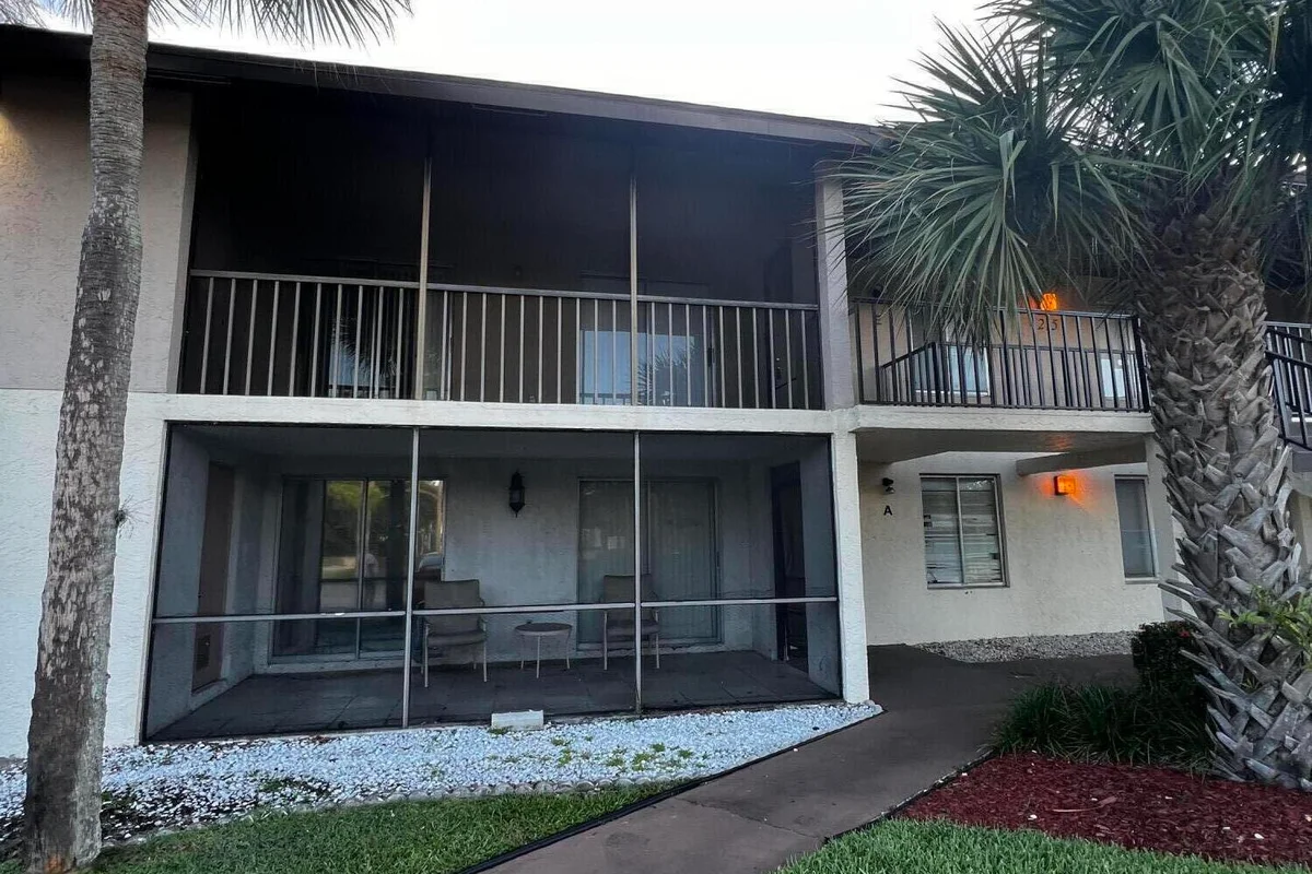 4215 S 57th Ave #E, Greenacres: photo 1 of 14