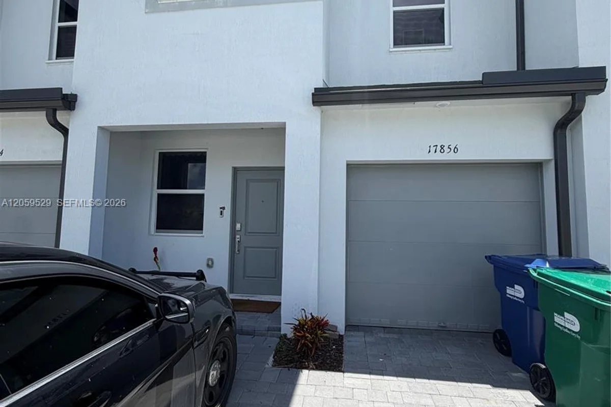 17856 SW 359th Ter, Homestead: photo 1 of 1