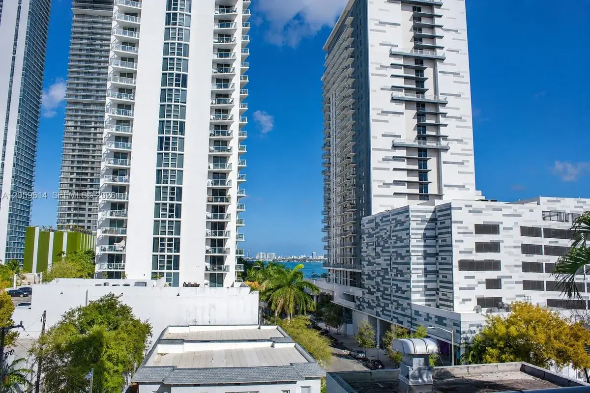 2200 NE 4th Ave #503, Miami: photo 1 of 30