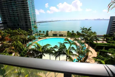 480 NE 31st St #906, Miami: photo 1 of 85