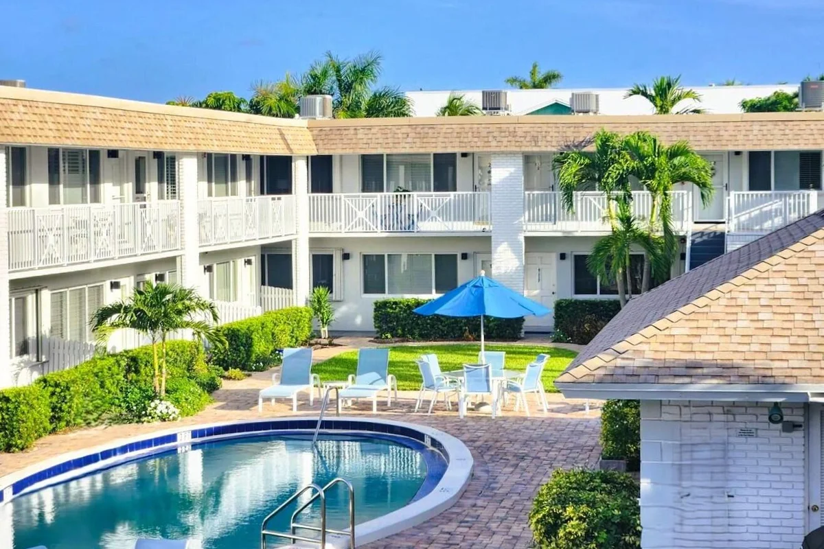 1001 NE 8th Ave #212, Delray Beach: photo 1 of 50
