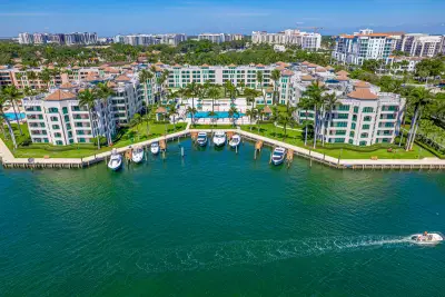 100 SE 5th Ave #412, Boca Raton: photo 1 of 51