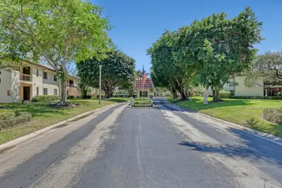 21662 Arriba Real #44-D, Boca Raton: photo 1 of 31