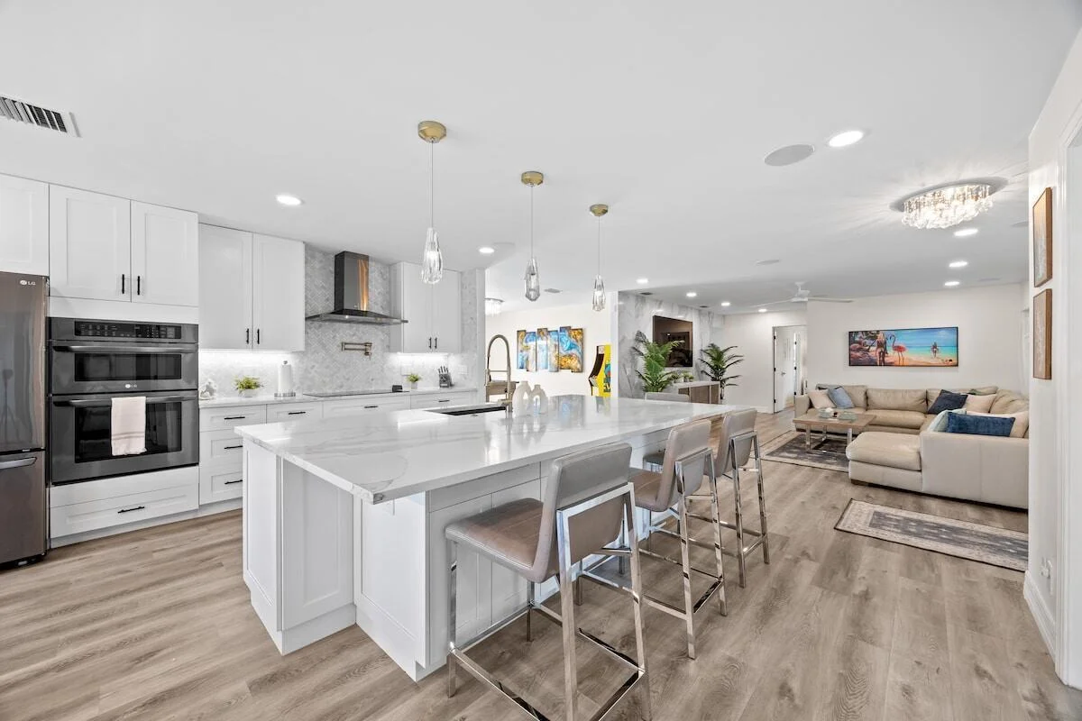 526 Linnet Cir, Delray Beach: photo 1 of 38