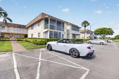 65 Saxony B, Delray Beach: photo 1 of 25