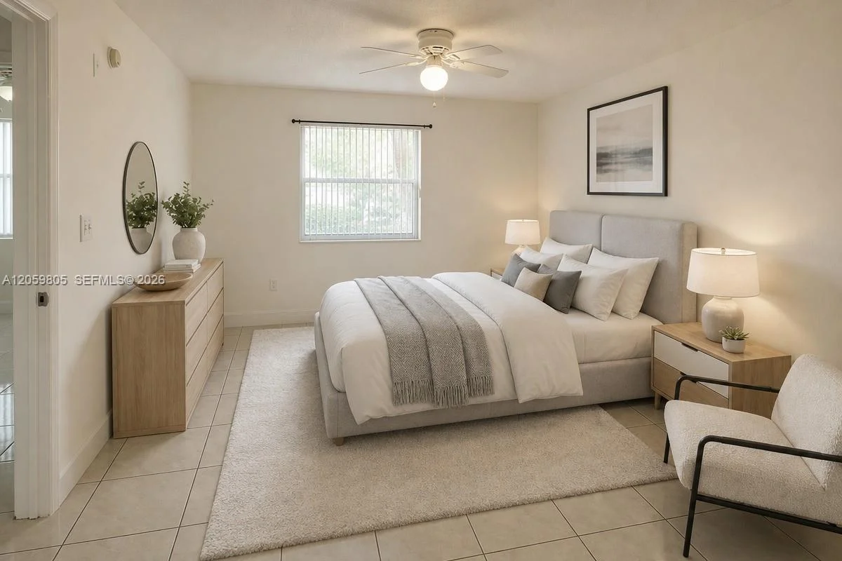 761 N Pine Island Rd #104, Plantation: photo 1 of 10
