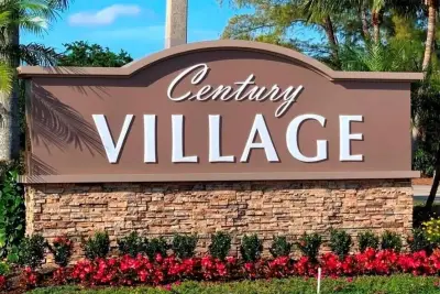 352 Norwich O, West Palm Beach: photo 1 of 10