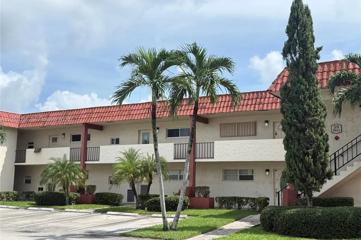 8901 S Hollybrook Blvd #304, Pembroke Pines: photo 1 of 15