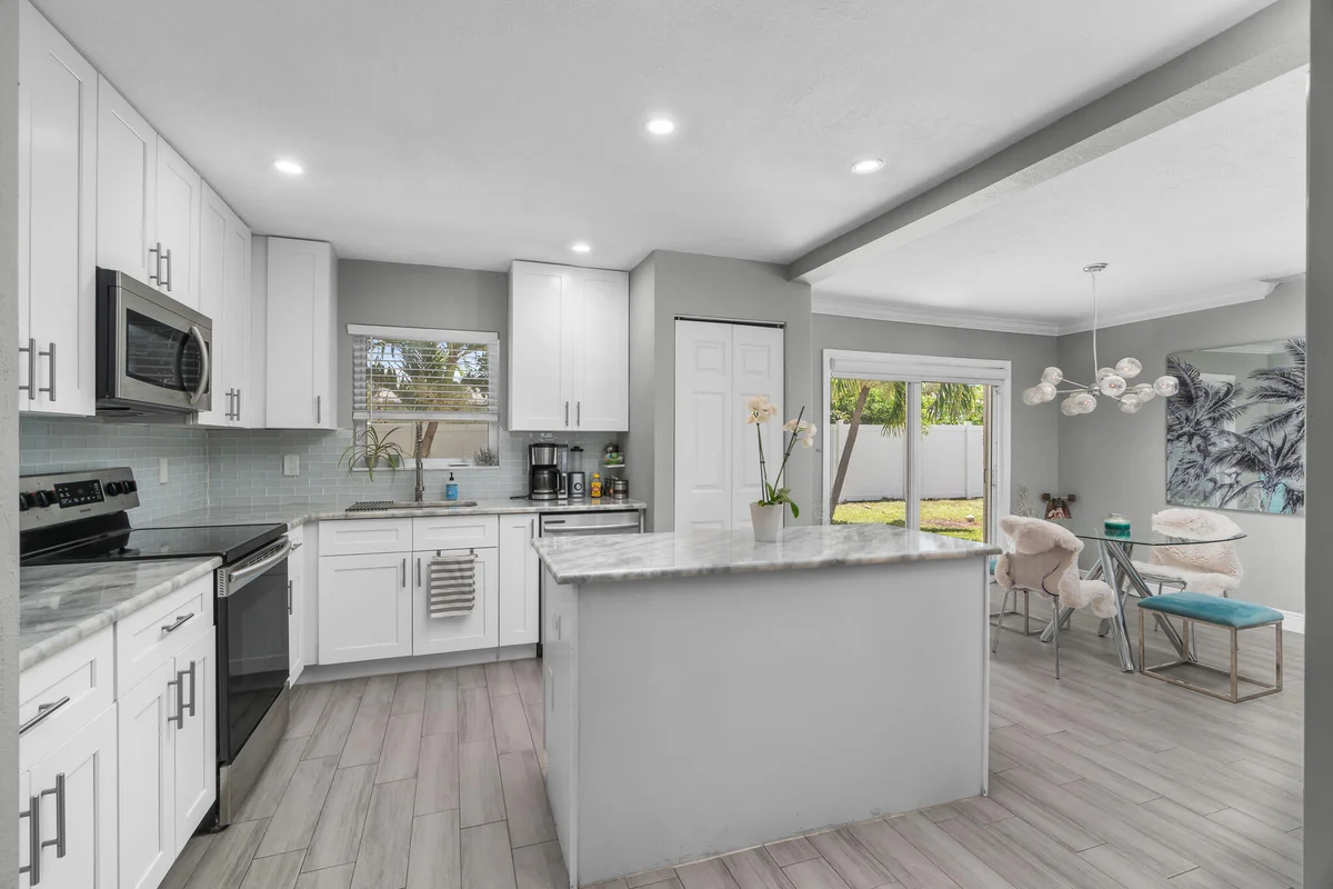 3440 NE 10th Ter, Pompano Beach: photo 1 of 46