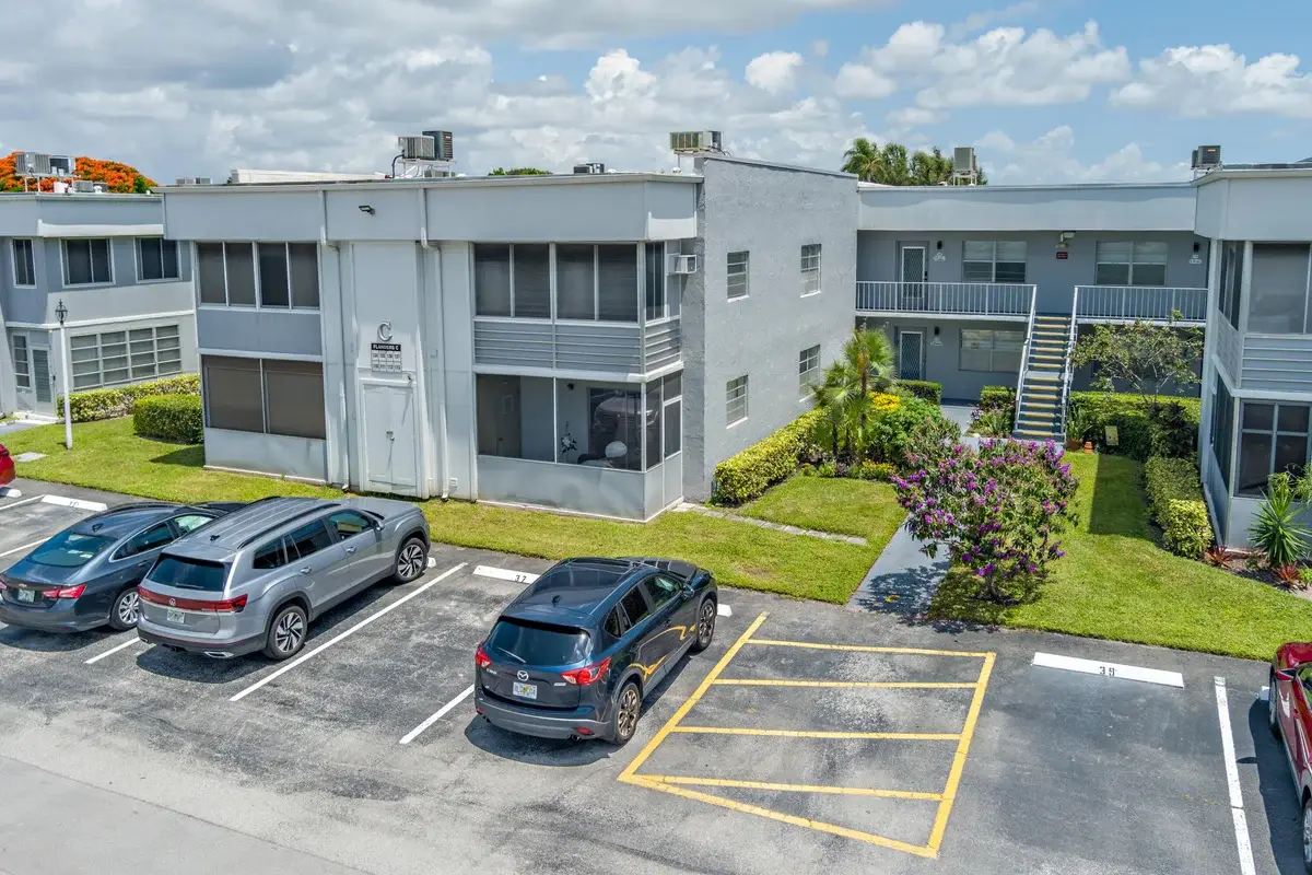 136 Flanders C, Delray Beach: photo 1 of 29